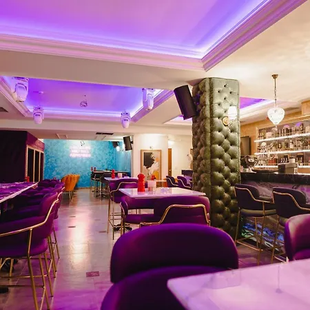 Integra Hotel 4*