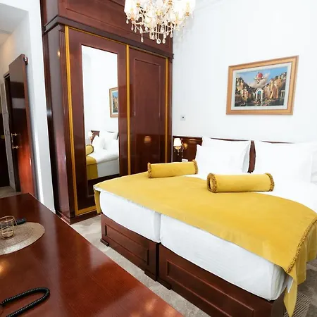 Integra Hotel 4*
