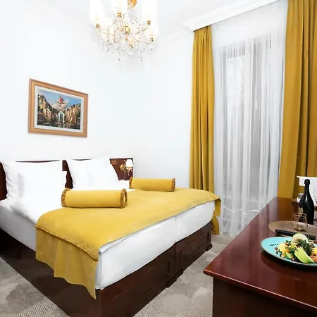 Hotel Integra 4*