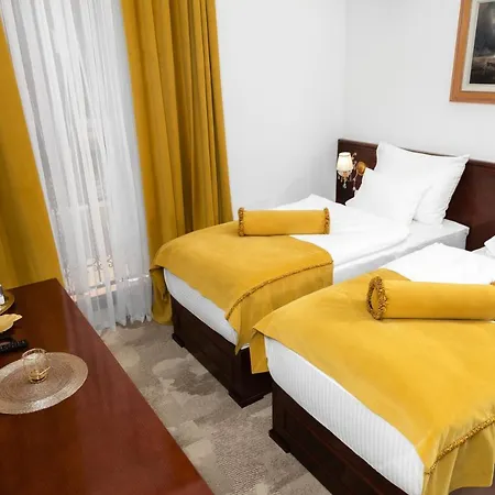 Integra Hotel
