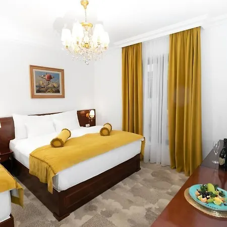 Integra Hotel