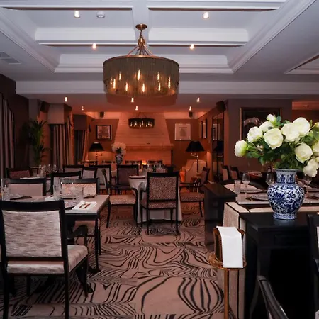 Otel Integra 4*